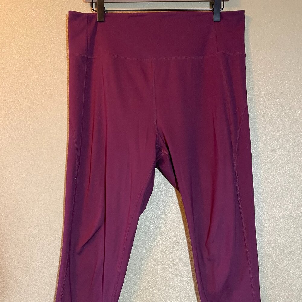 Girlfriend Collective high rise compressive leggings in plum